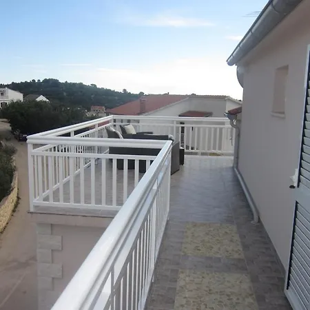 In With Sea View, Terrace, Air Conditioning, W-lan * Хвар