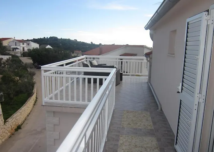 In With Sea View, Terrace, Air Conditioning, W-lan * Hvar Town