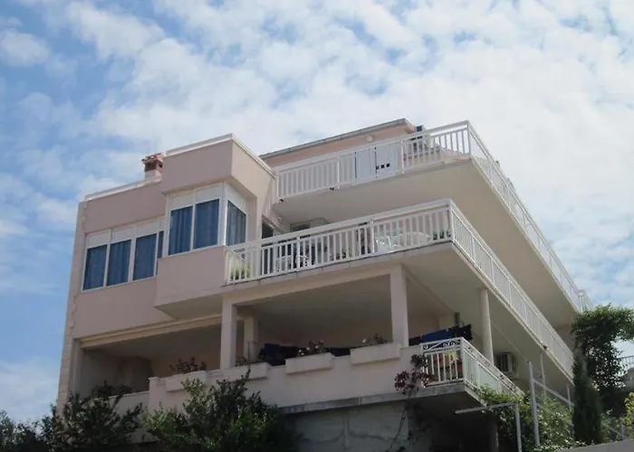 In With Sea View, Terrace, Air Conditioning, W-lan * Hvar Town