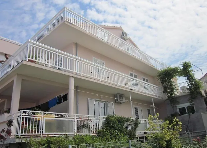 In With Sea View, Terrace, Air Conditioning, W-lan Hvar Town