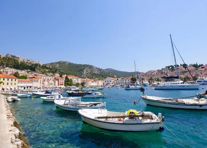 Apartment In With Sea View, Terrace, Air Conditioning, W-lan *