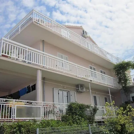 In With Sea View, Terrace, Air Conditioning, W-lan Hvar Town