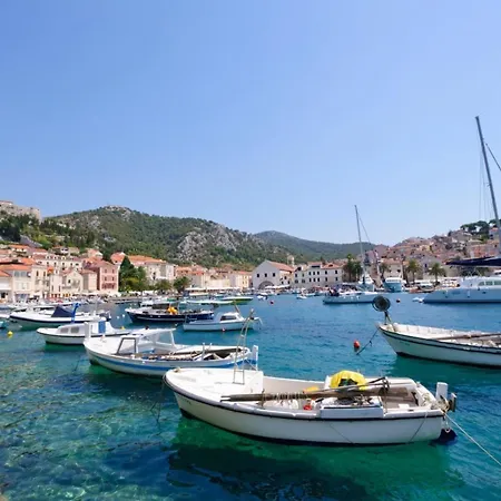 アパート In With Sea View, Terrace, Air Conditioning, W-lan *