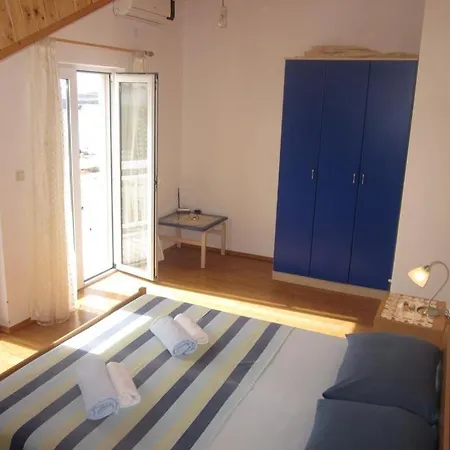 アパート In With Sea View, Terrace, Air Conditioning, W-lan